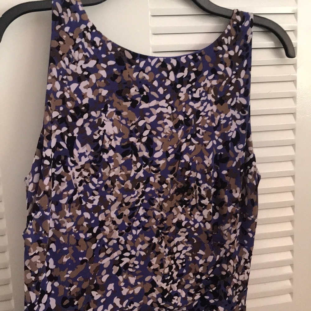 Dress - Picture 3 of 5